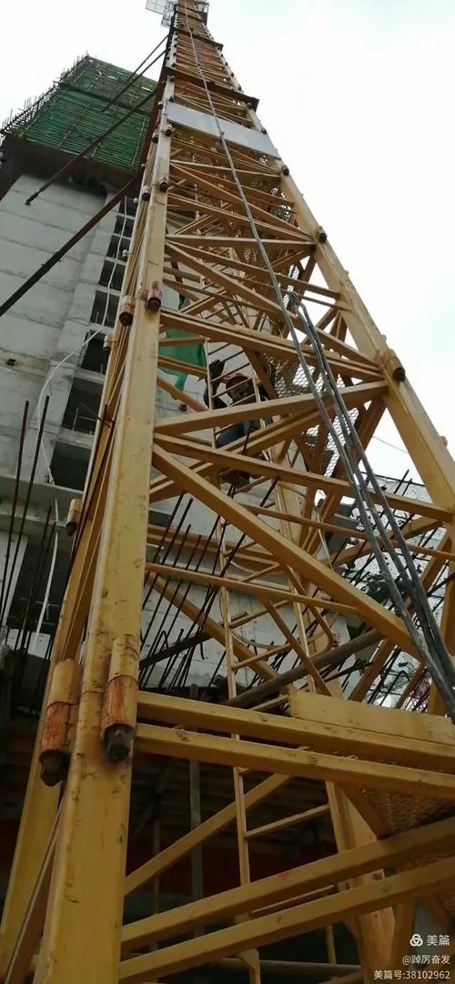 召陵区安监站开展建筑施工起重机械设备暨施工现场消防安全专项检查